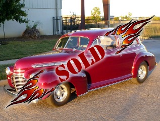 Left front of a 1941 Chevrolet Special Deluxe